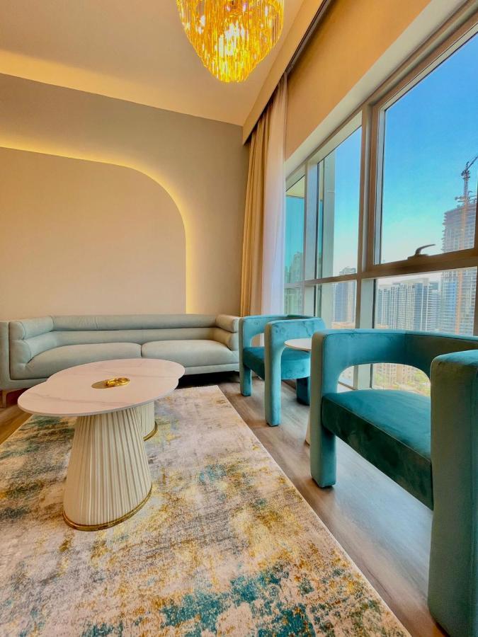 Apartment First Class 2br With Burj Khalifa & Downtown View *