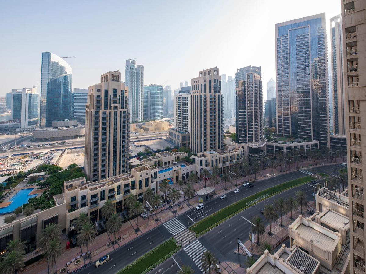 Apartment First Class 2br With Burj Khalifa & Downtown View Dubai
