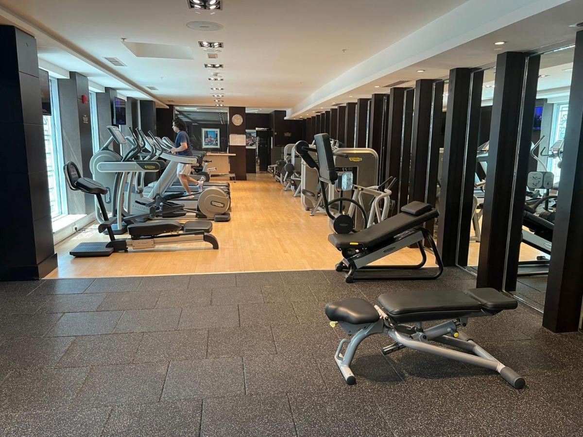 Apartment First Class 2br With Burj Khalifa & Downtown View Dubai